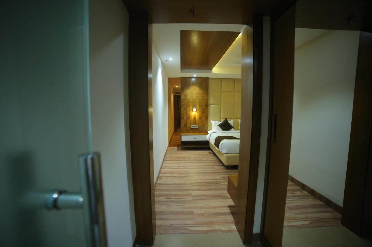 Sree Fortune Grand, Tadepalli Hotel Tadepalle Exterior foto
