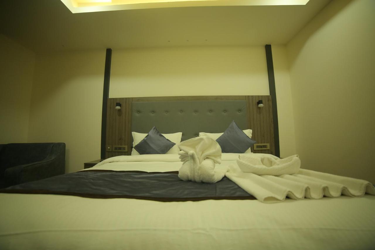 Sree Fortune Grand, Tadepalli Hotel Tadepalle Exterior foto
