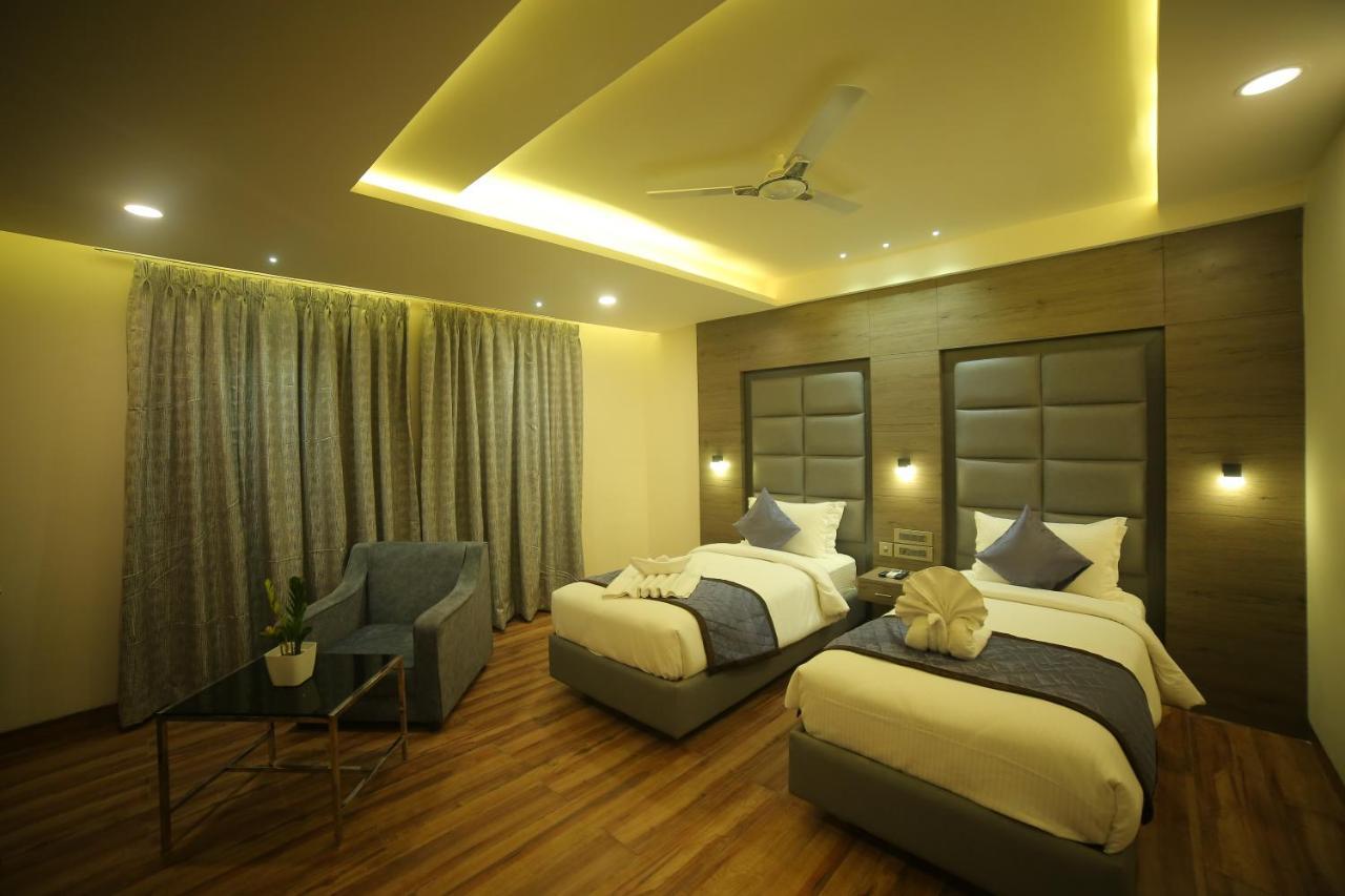 Sree Fortune Grand, Tadepalli Hotel Tadepalle Exterior foto